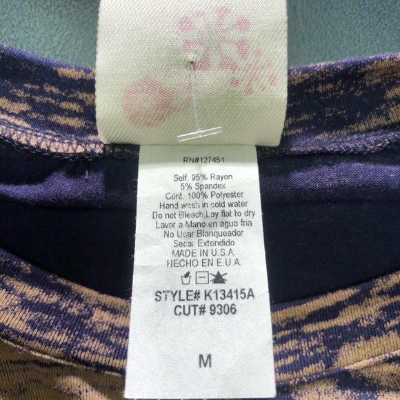 NWT Kiddo (Tween) Patterned Shirt w/ Flare Bottom - Picture 7 of 8